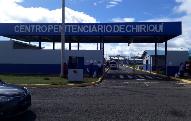 En la cárcel de varones ubicada en el corregimiento de Chiriquí hay mil 332 detenidos. Foto: archivo.