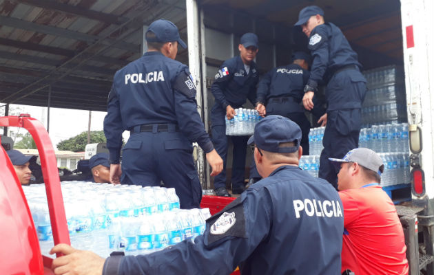 Crisis de agua se agudiza en Chitré y reparten agua en casas afectadas