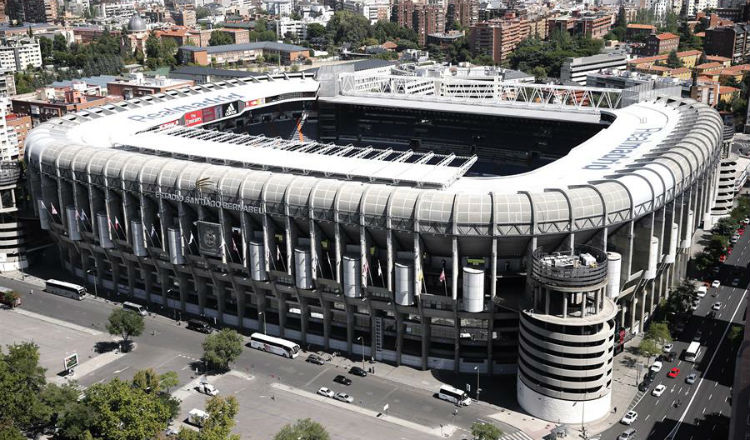 Según medios españoles, el Real Madrid no aceptará cambiar la sede del partido Foto EFE