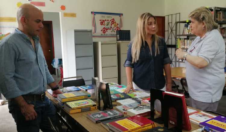 René Irigoyen durante su visita.  Foto. Cortesía