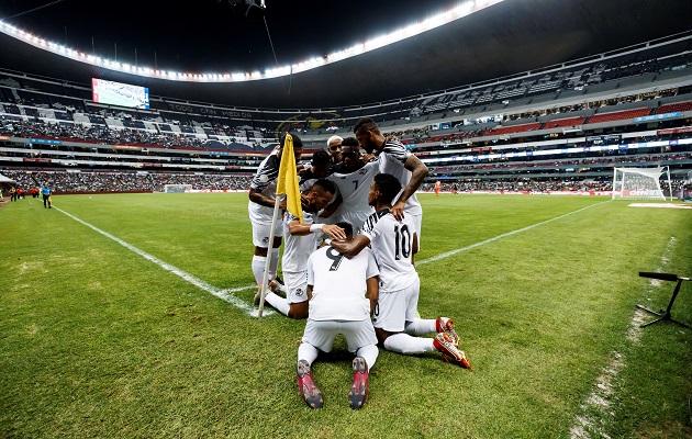 En su último juego Panamá enfrentó a México en el Azteca. Foto:EFE