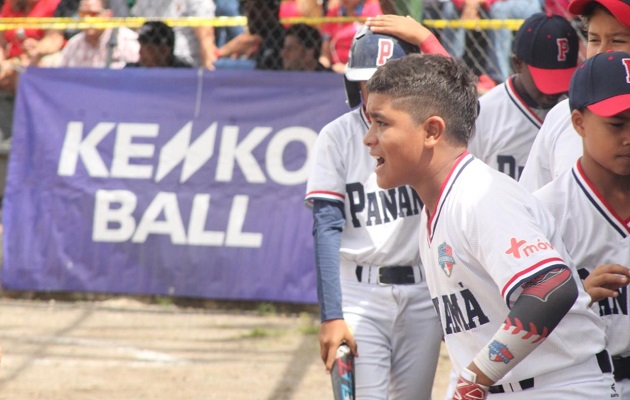 Jugadores de Panamá festejan. Foto:Fedebeis