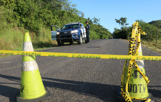 Los cadáveres  fueron encontrados en la carretera nacional hacia el distrito de Las Palmas. Foto: Melquíades Vásquez.  