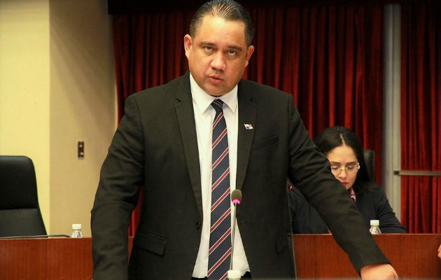 Marcos Castillero aseguró que continuarán con el proyecto de reformas a la Carta Magna. Foto: Panamá América.