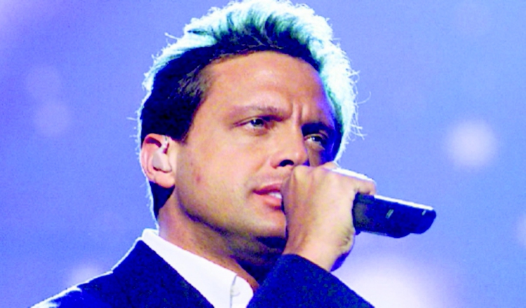 Luis Miguel.