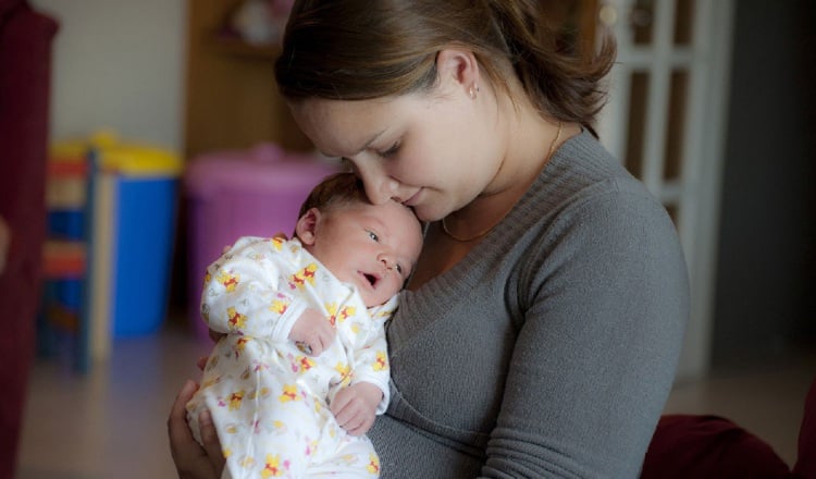 La etapa posparto también conlleva retos y cambios para la mujer.