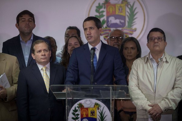 Juan Guaidó, aseguró que este martes llegará al parlamento como presidente de la Asamblea Nacional. FOTO/EFE