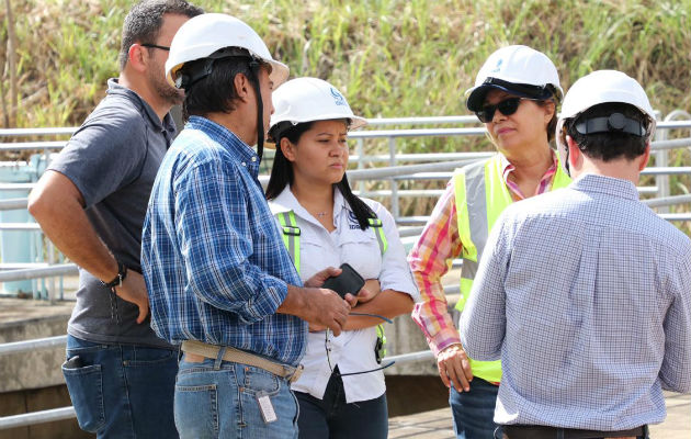 Supervisan el avance de los trabajos que se llevan a cabo en la planta Federico Guardia Conte.