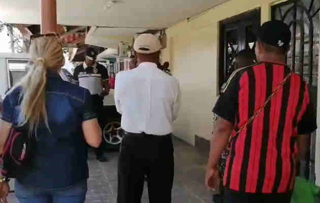 Delincuentes vestían uniformes de obreros. Foto/Cortesía