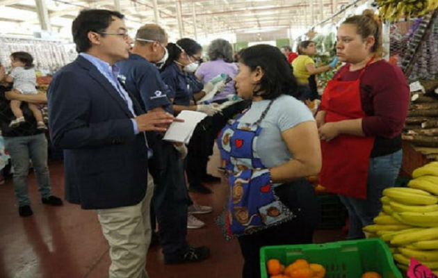 Las autoridades han detectado que en ciertos comercios hay escasez de estos productos. Foto: Acodeco.