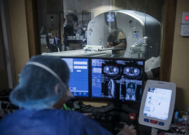 La investigación surge tras observaciones en no afectados que eran fumadores. Fotos: EFE.