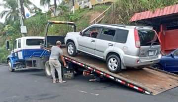 Unos siete vehículos fueron remolcados por grúa, debido a que sus conductores, no pudieron justificar su presencia en las calles y tampoco contaban con el salvaconducto correspondiente. .