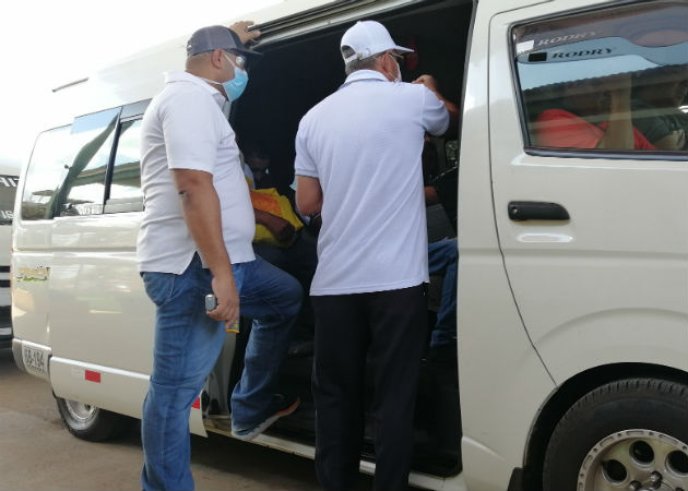 Moradores piden mantener controles para evitar contagios. Fotos: Thays Domínguez.