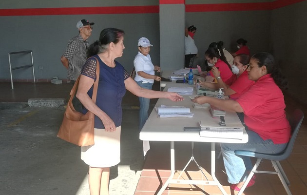 Para el resto de las provincias, las personas pueden acudir a su centro de cobro en el día que le corresponda. 