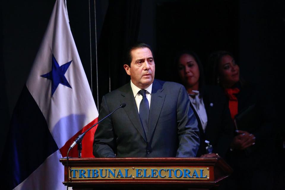 Martin Torrijos  fue presidente de la República durante el período 2004-2009.