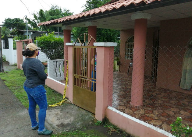 La pareja fue encontrada en uno de cuartos de esta vivienda en La Mata. Fotos: José Vásquez