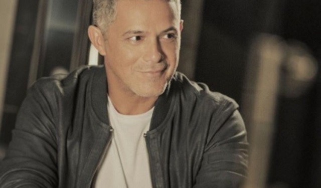 Alejandro Sanz ha colaborado con diferentes artistas de renombre de todas partes del mundo. 