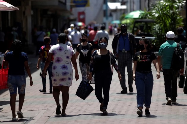 El Mitradel señaló en agosto que unos 280 mil contratos habían sido suspendidos en el país.