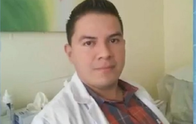  Carlos Manuel Mendoza tiene 31 años.