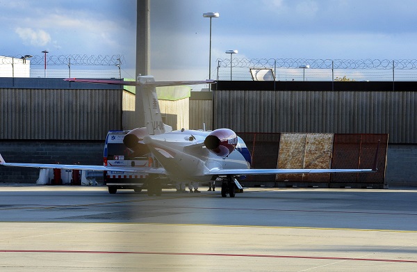 Momentos de la llegada de Cristiano a Turín en un avión privado. Foto:EFE