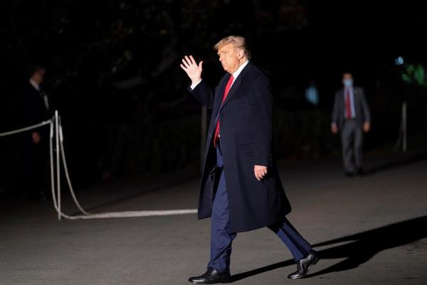 La decisión del presidente Donald Trump de publicar por adelantado su conversación en CBS se produce el mismo día en el que se celebra el último debate entre ambos candidatos antes de las elecciones del próximo 3 de noviembre. Foto:EFE