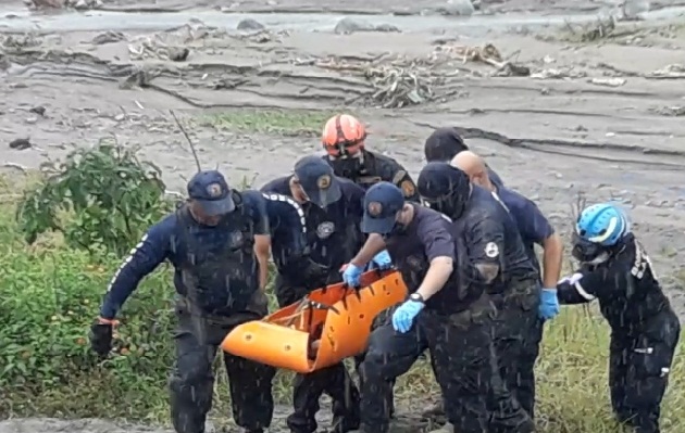 Se informó que se trata de un hombre que perdió la vida producto del deslave en el distrito de Renacimiento, provincia de Chiriquí.