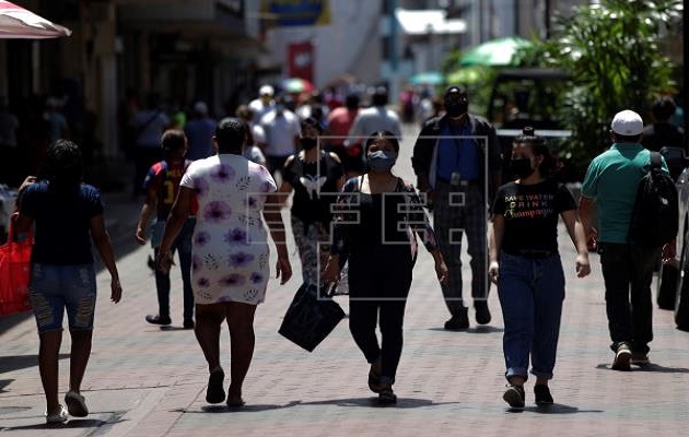 Los expertos temen que el sistema sanitario colapse.