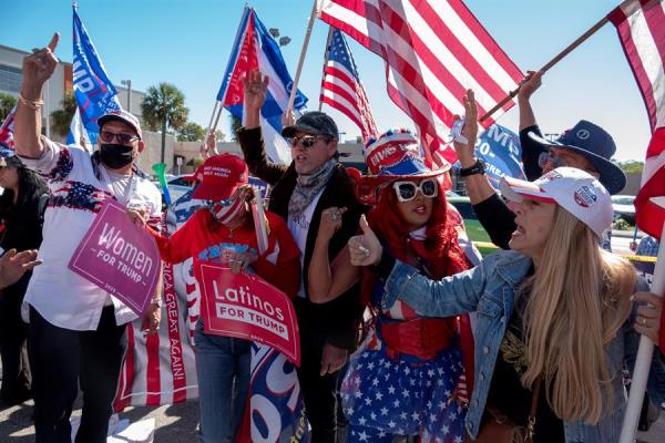 Simpatizantes del presidente Donald Trump. EFE