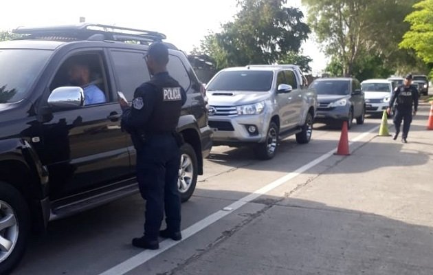  El horario de entrada laboral para Panamá y Panamá Oeste debe ser escalonado: a las 7:00 a.m. obreros de la construcción, a las 8:00 a.m. la empresa privada y desde las 9:00 a.m. los servidores públicos. Foto/Archivo