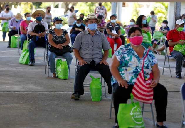 El segundo día de gira de asistencia social se concentró en Veladero, Tolé. 