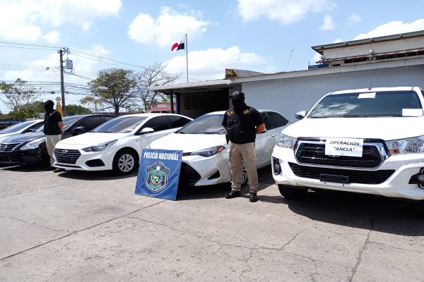 Las autoridades no descartan que el hurto de estos autos haya sido realizado por una banda organizada y especializada en este tipo de delitos.  Foto: Eric Montenegro