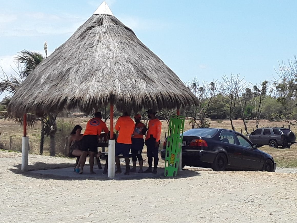 La capacitación que recibirían los surfistas incluiría primeros auxilios. Foto: Thays Domínguez