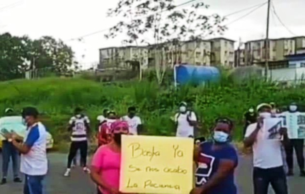 Los residentes del área quieren trabajar en el programa de mejoras de unos 48 edificios en la provincia de Colón. Foto: Diomedes Sánchez