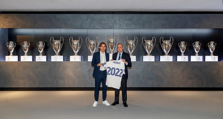 Luka Modric renovó con el Real Madrid hasta el 30 de junio de 2022. Foto: EFE