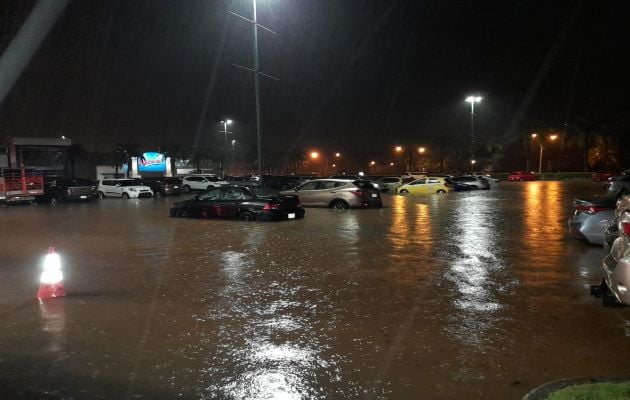 Las provincias, de Panamá, Panamá Oeste, Chiriquí, Coclé y Colón registraron afectaciones por las fuertes lluvias, según el Sinaproc. Foto: Cortesía Tráfico Panamá