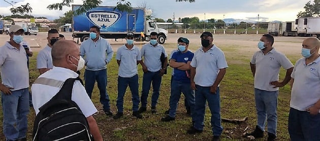 Los trabajadores se mantendrán afuera de las instalaciones de la empresa. Cortesía