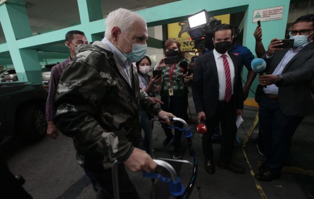 Ricardo Martinelli es juzgado por segunda vez por el caso de los supuestos pinchazos telefónicos. Foto: Víctor Arosemena