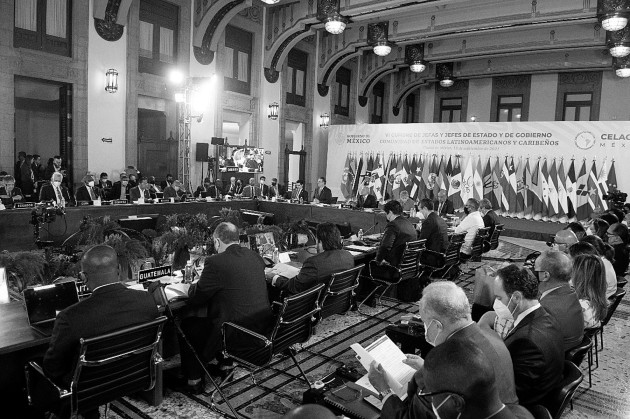 Una sesión de la Cumbre de Celac el 18 de septiembre, en el Palacio Nacional de la Ciudad de México. Foto: Cedida a EFE por la Secretaría de Relaciones Exteriores de México.  