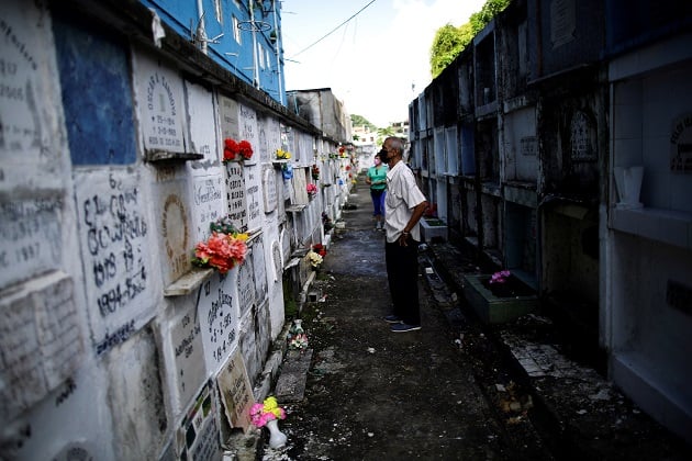 Poco público hoy en el Cementerio de Amador. Foto: EFE