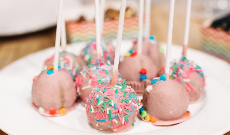 Cake pops', postre sabroso y llamativo | Panamá América