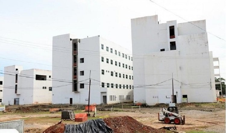 Así quedó la construcción del Manuel  Amador Guerrero, en Colón. Foto: Archivo