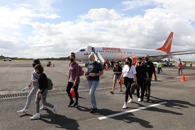 149 turistas canadienses llegaron al país. Cortesía