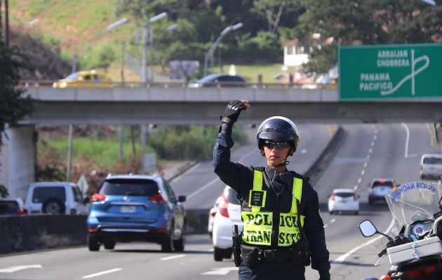 Inversión de carriles a partir del mediodía de este viernes. Foto: Cortesía