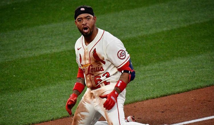 Edmundo Sosa juega con los Cardenales de San Luis. Foto: @edmundososaa