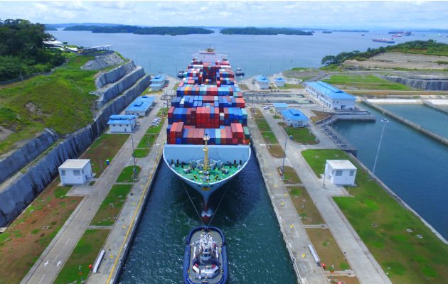 Estos reconocimientos honran el talento y capacidad de la fuerza laboral del Canal de Panamá. Foto: Archivo