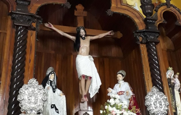 Con el inicio de la época más importante dentro de la liturgia de la Iglesia Católica se espera que miles de panameños y turistas acudan a la parroquia para agradecer los milagros y favores recibidos por el Santo Cristo de Alanje. Foto. José Vásquez