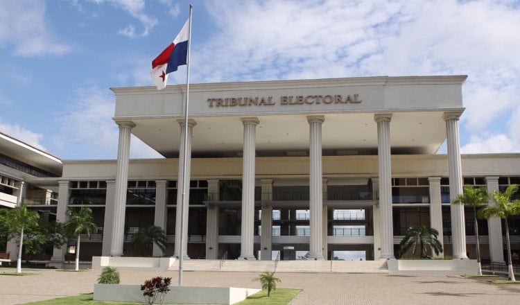 Desde 1 de junio al 31 de julio tienen los aspirantes de libre postulación para ser reconocidos por el Tribunal Electoral. Foto: Grupo Epasa