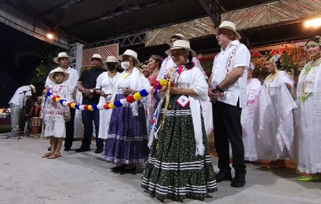 En la inauguración estuvieron presentes autoridades y representantes del auténtico Manito Ocueño. Foto: Thays Domínguez