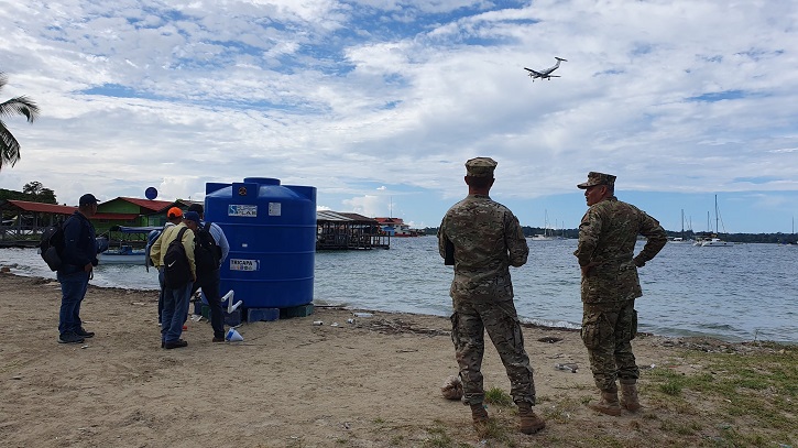 Tanques de almacenamiento están siendo instalados en las islas como paliativo ante la escasez de agua. Foto: Cortesía Idaan