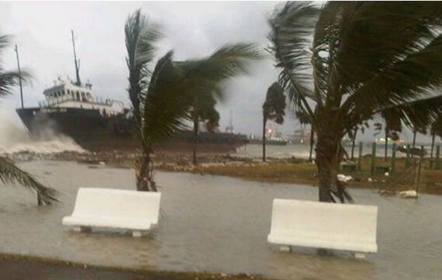 Se advierte sobre un alto riesgo en las zonas marítimas, que podría generar mar picado.